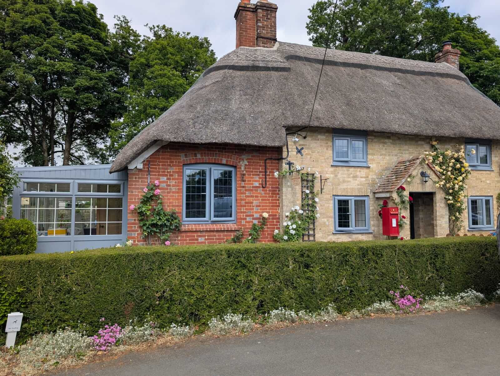 WhatsApp_Image_2025-05-21_at_09_23_50_124be0e1 (1)